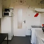 Chambre Privee Dans Un Quartier Calme